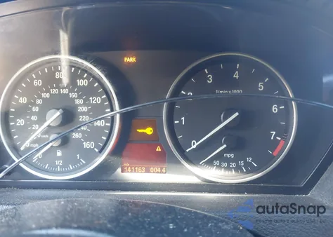 2011 BMW X5 xDrive35I/xDrive35I Premium/xDrive35I Sport Activity из США, поврежденный, VIN 5UXZV4C56BL742989